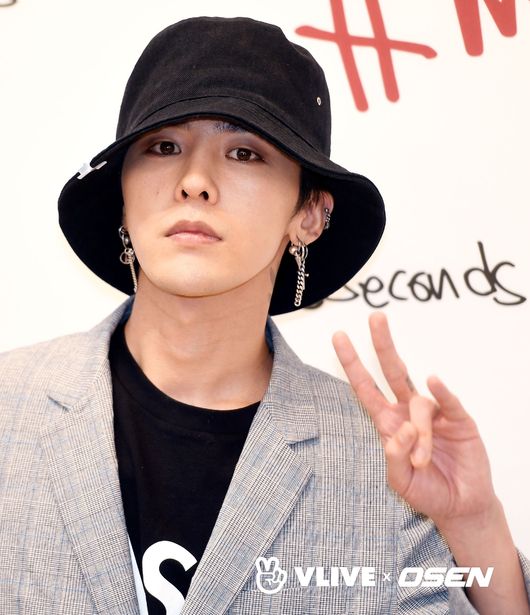 Шесть айдолов с очаровательными "глазами санпаку" 5 Шесть айдолов с очаровательными "глазами санпаку"