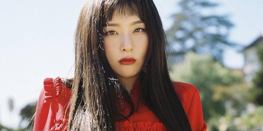 Imagini pentru 'The Crowned Clown' seulgi always