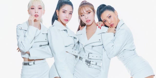 Mamamoo's "gogobebe" dominates global music charts