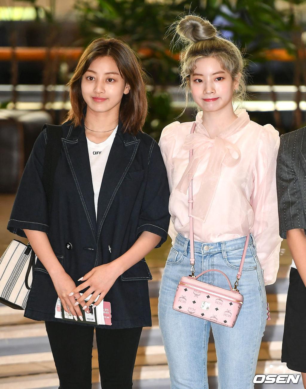 v live