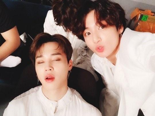 V Live V Live