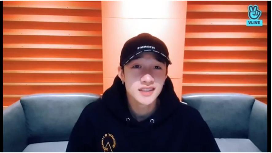 V Report Stray Kids' Bang Chan shows off official ...