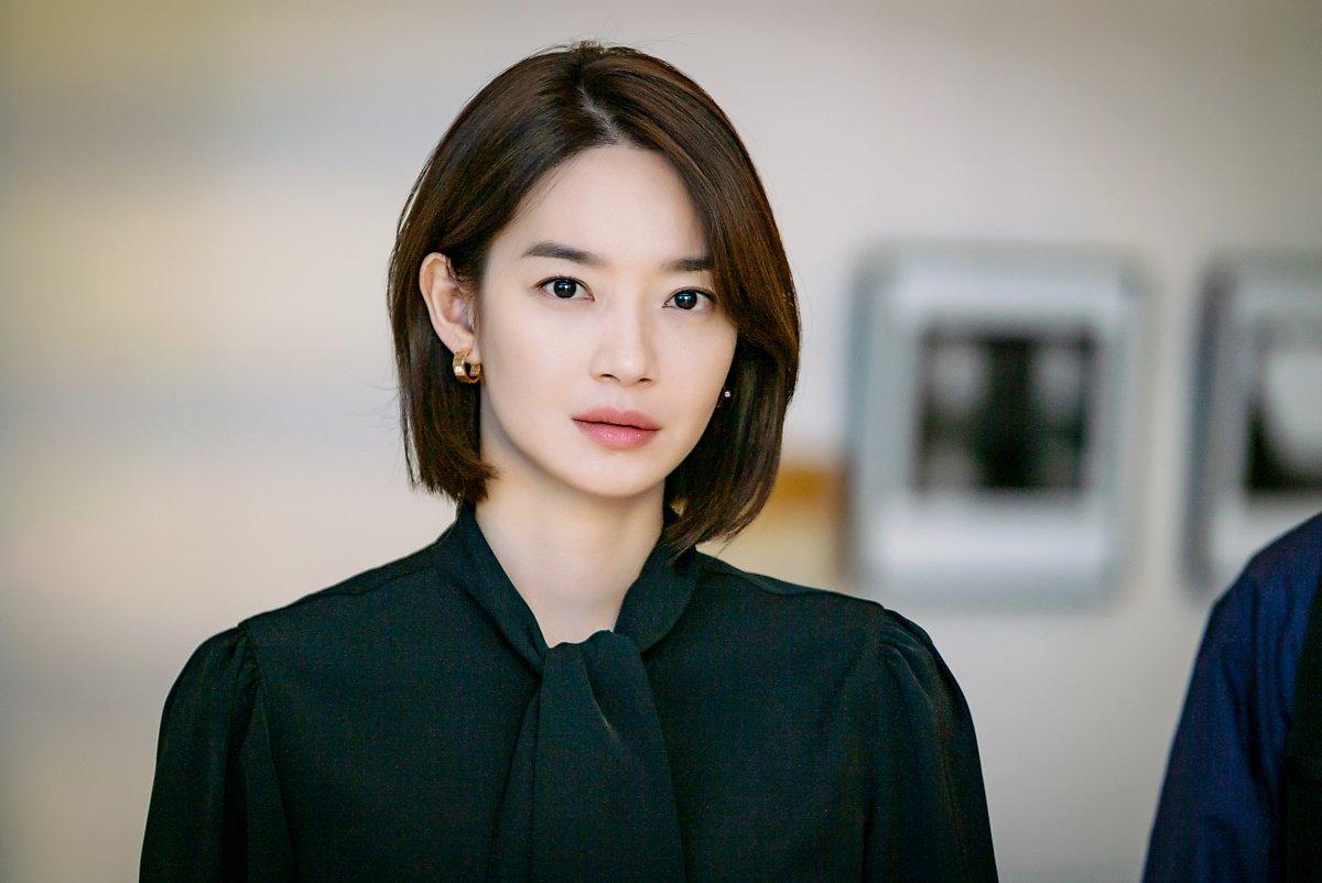 Shin Min Ah and a year of working at full capacity in various fields