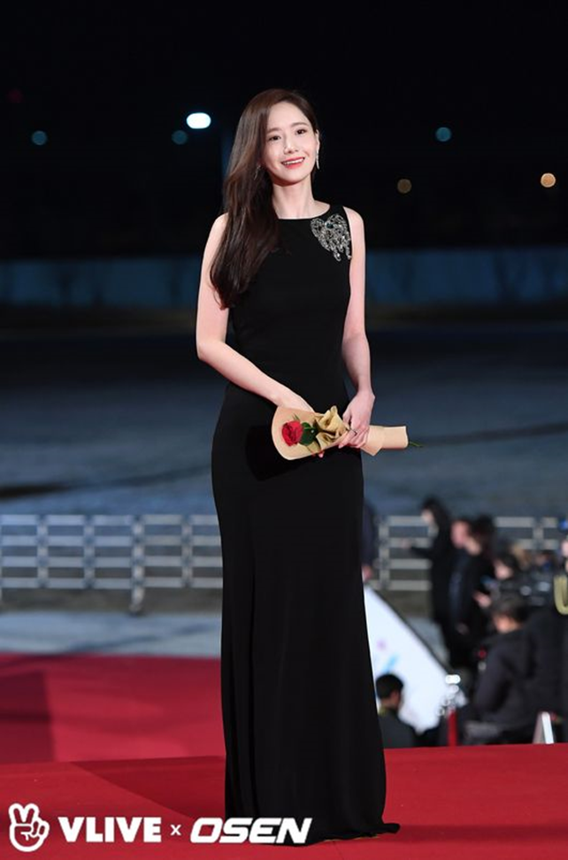 yoona red carpet