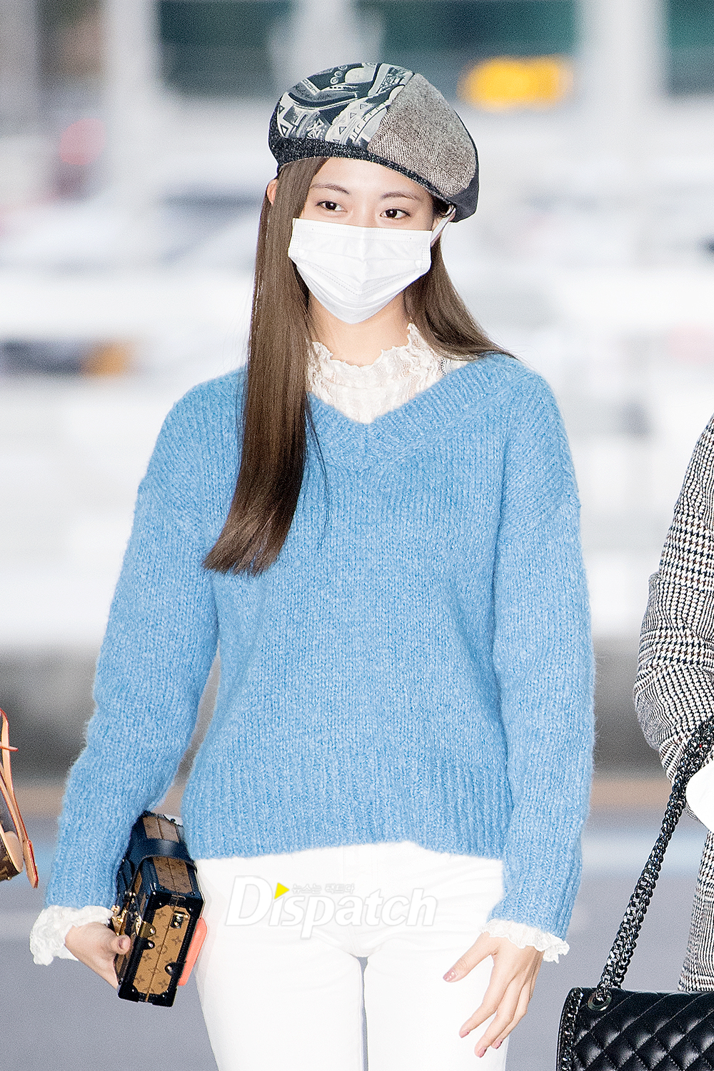 tzuyu sweater