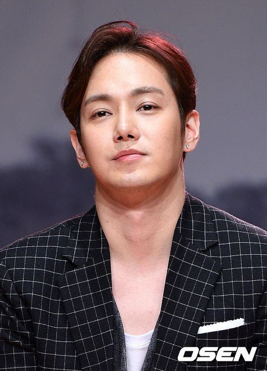 Hwanhee Fly To The Sky Sends Handwritten Apology Letter To Fans After Dui Scandal