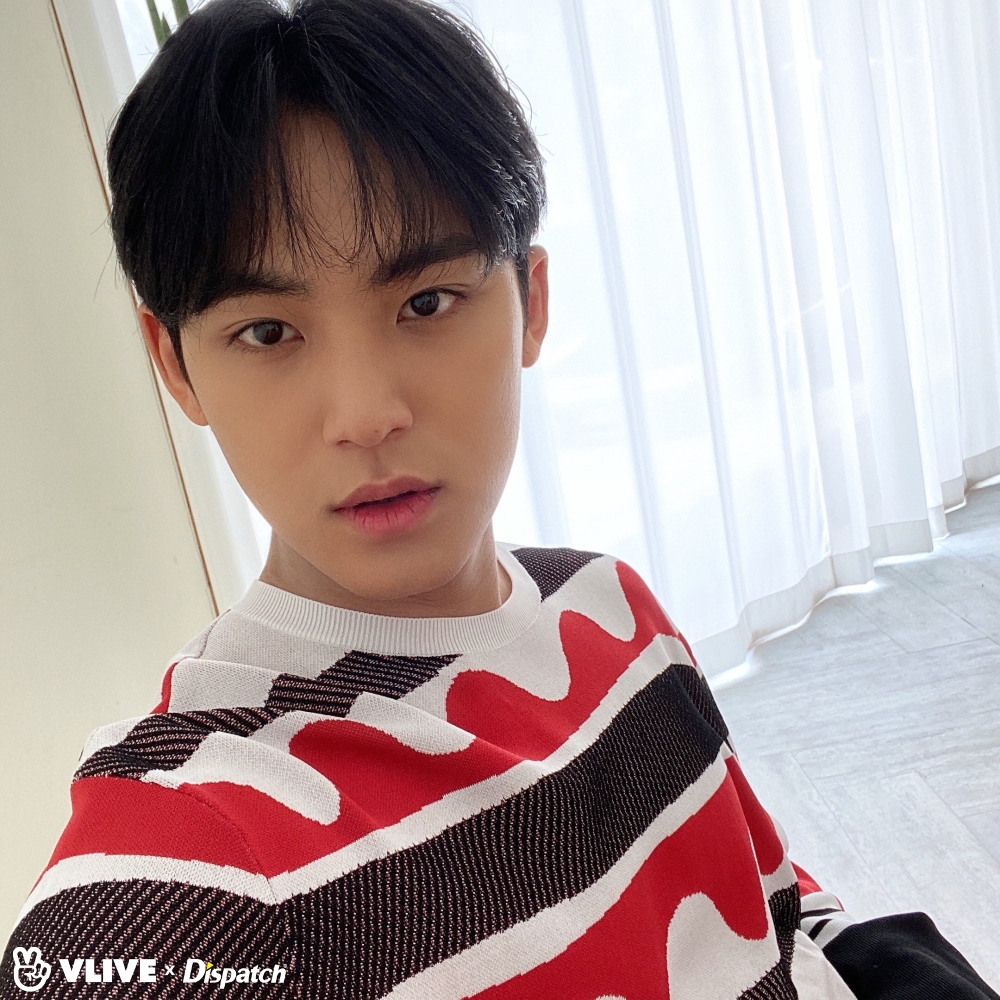 Seventeen 7Th Mini Album '헹가래[Heng:Garae]' Promotion Selca [Vlive X Dispatch ]