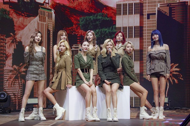V Live