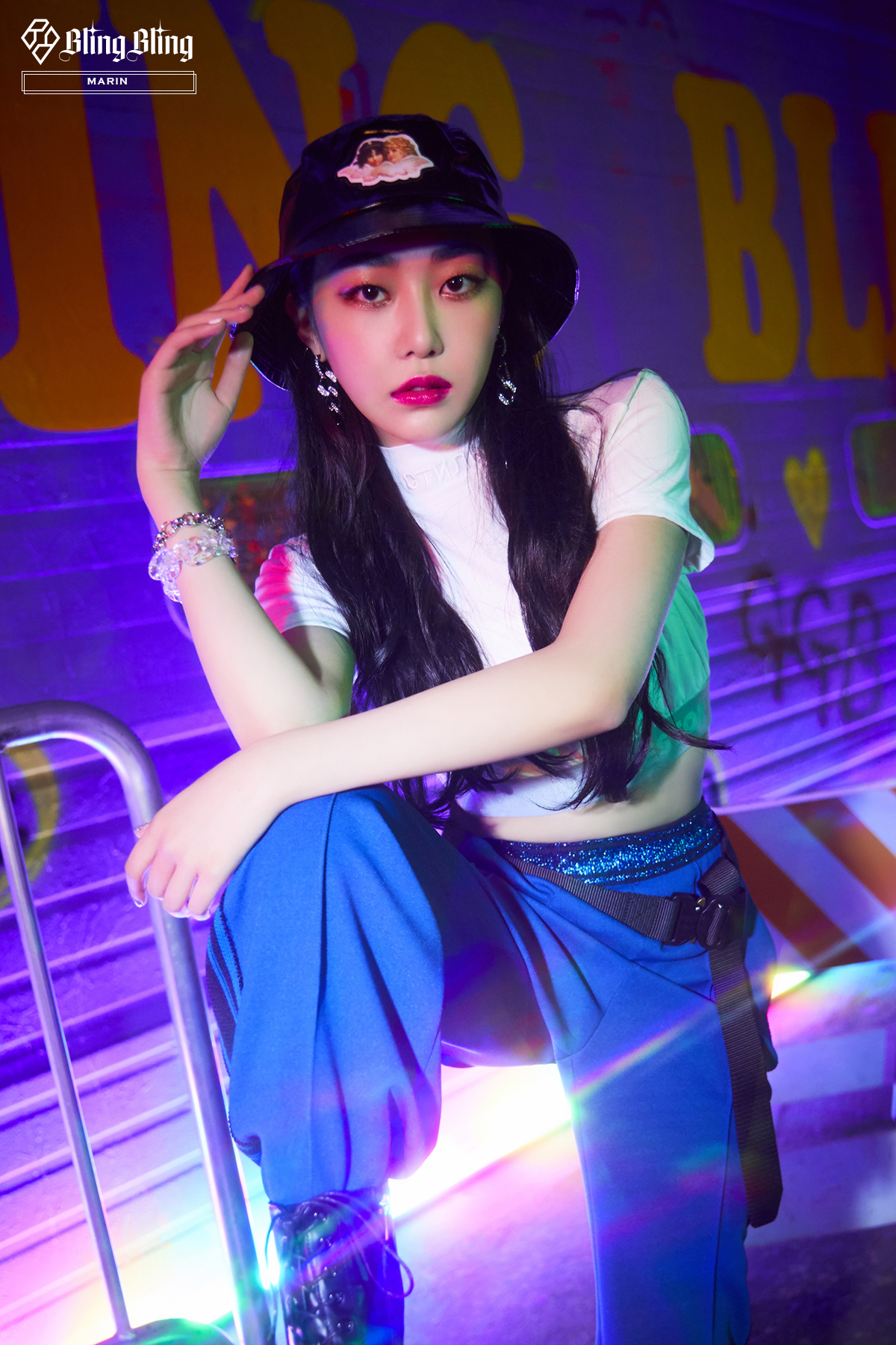 V LIVE
