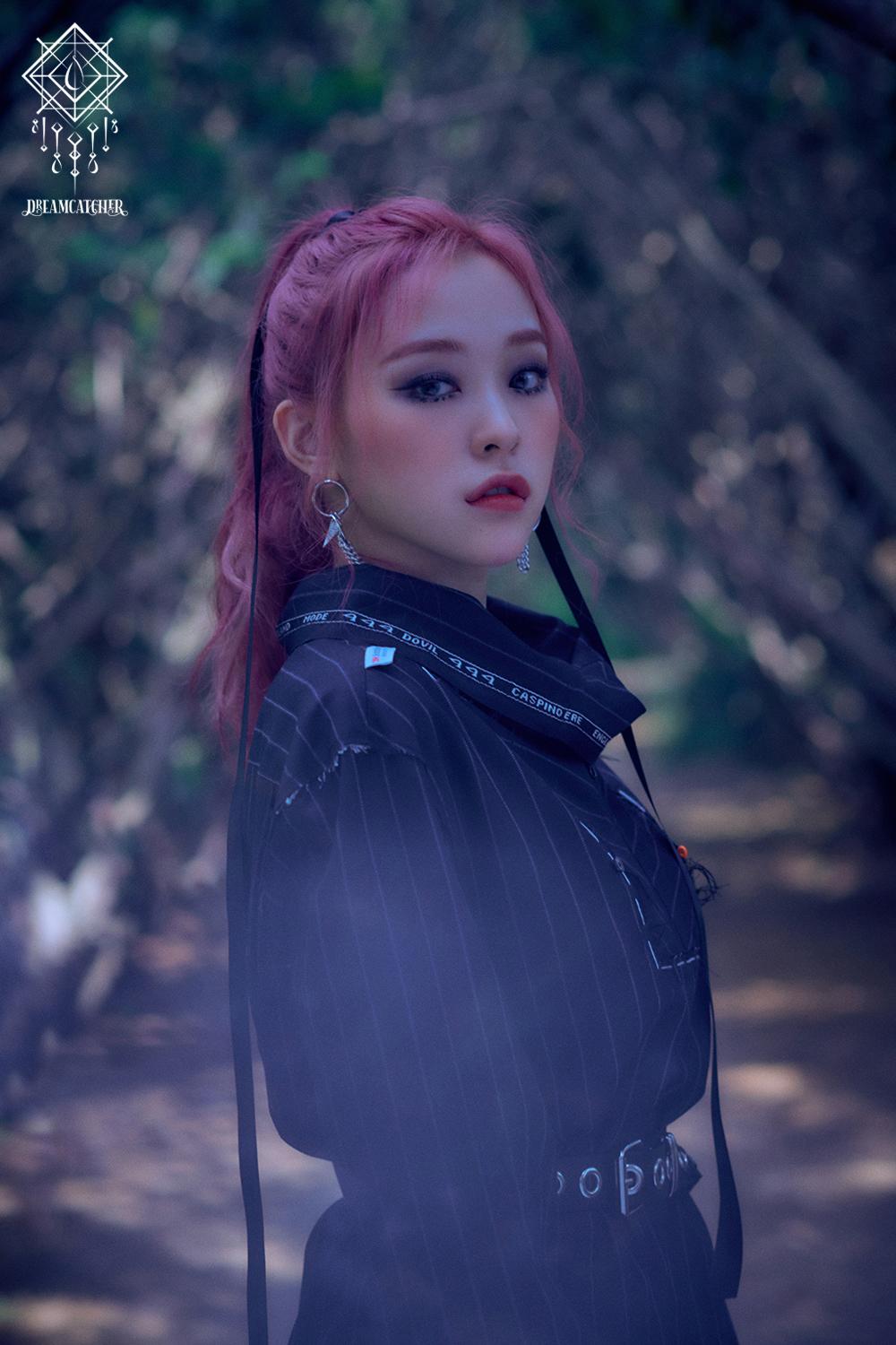 Dreamcatcher - Individual Teaser #4 + Album Cover? | allkpop Forums